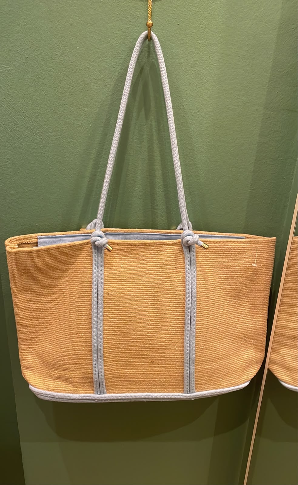 Coastal Days Shopper